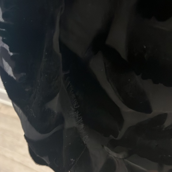 ALEXANDER McQUEEN McQ Velvet Embellished Graphic Print T-Shirt - Picture 7 of 10